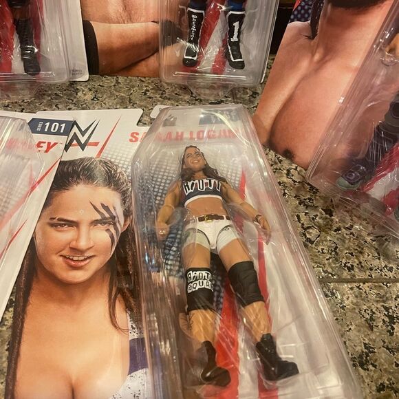 WWE Action Figures set of 6 NIB AJ Styles Bobby Lashley ALI Ronda Sarah - Picture 7 of 14